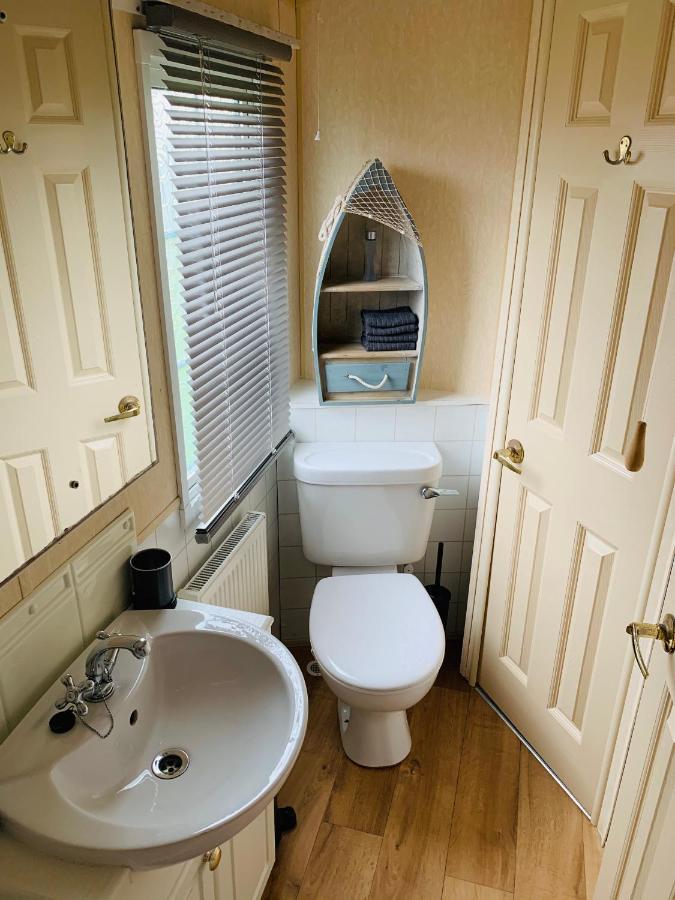 157 Amour Caravan Tywyn Luaran gambar