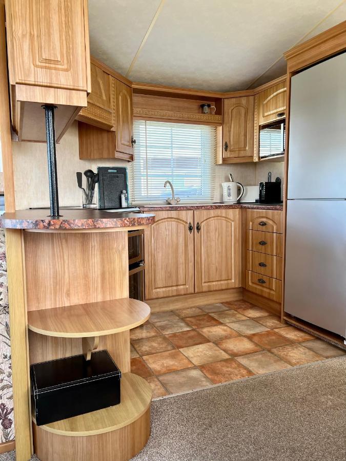 157 Amour Caravan Tywyn Luaran gambar